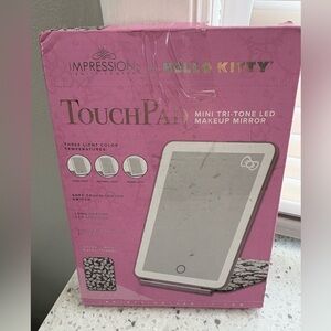 Hello Kitty TouchPad Mini Tri-Tone LED Makeup Mirror